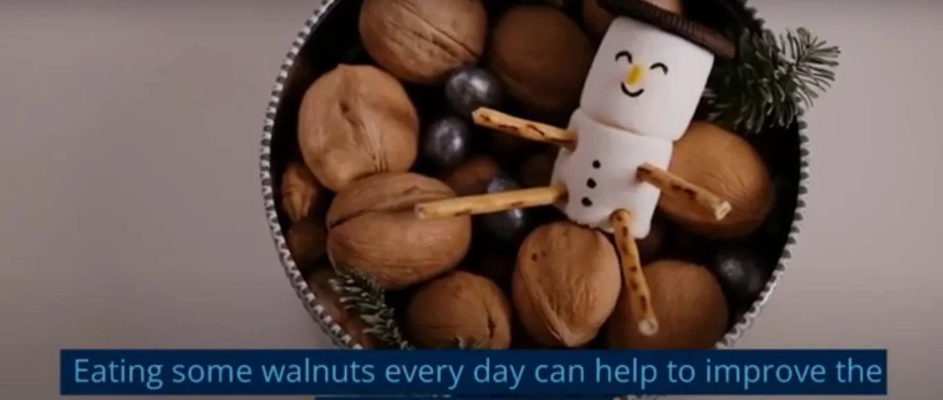 Walnuts omega-3 skin health