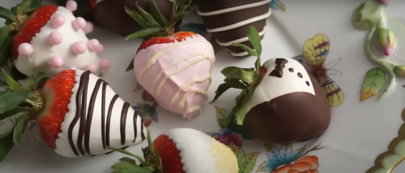 Dark chocolate strawberries collagen treat