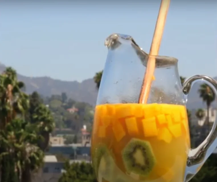 Tropical fruit smoothie collagen